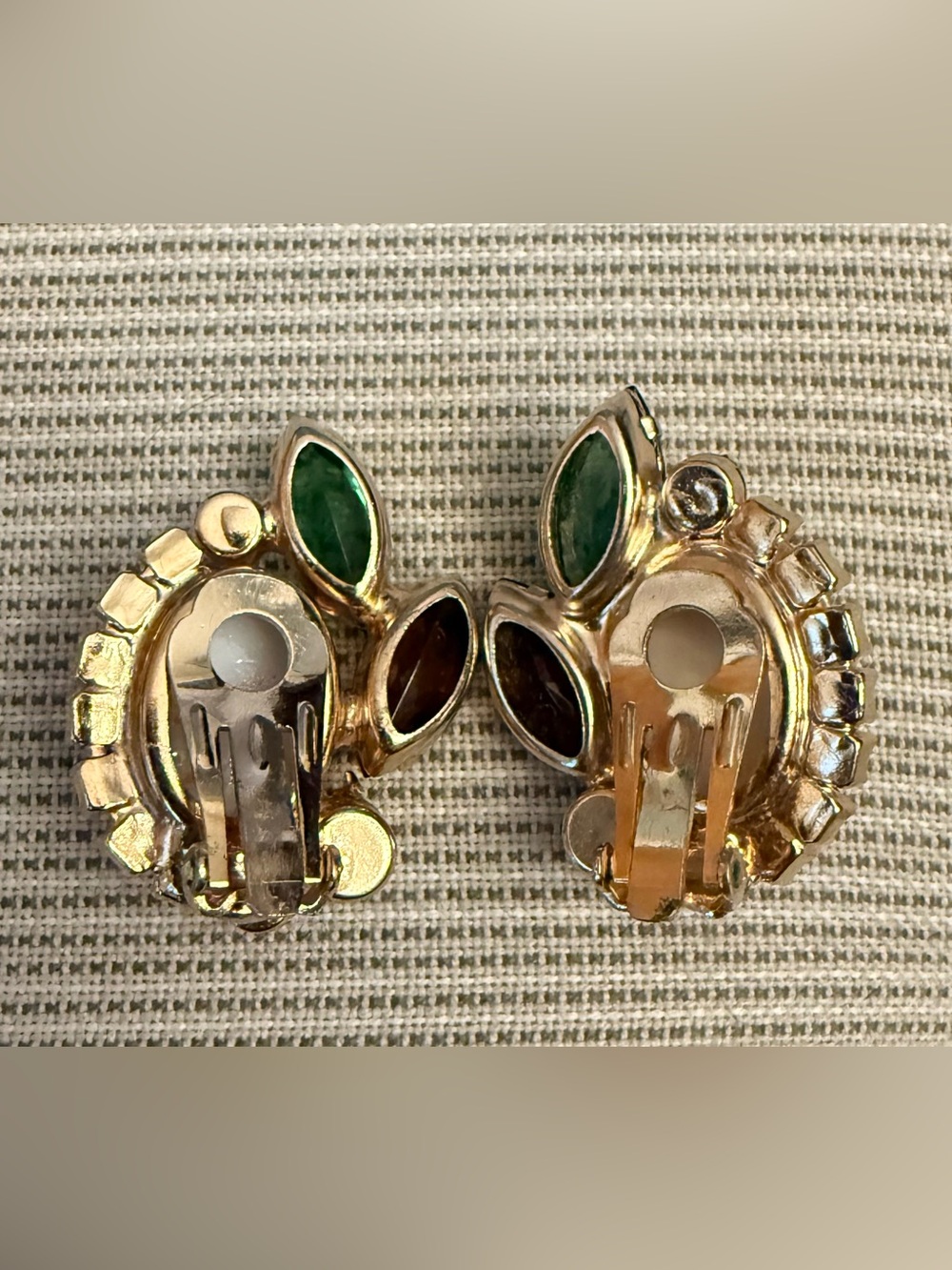 Juliana Easter Egg Stippled Rhinestone Brooch & Earring Set - Verified book pc - Picture 10 of 17